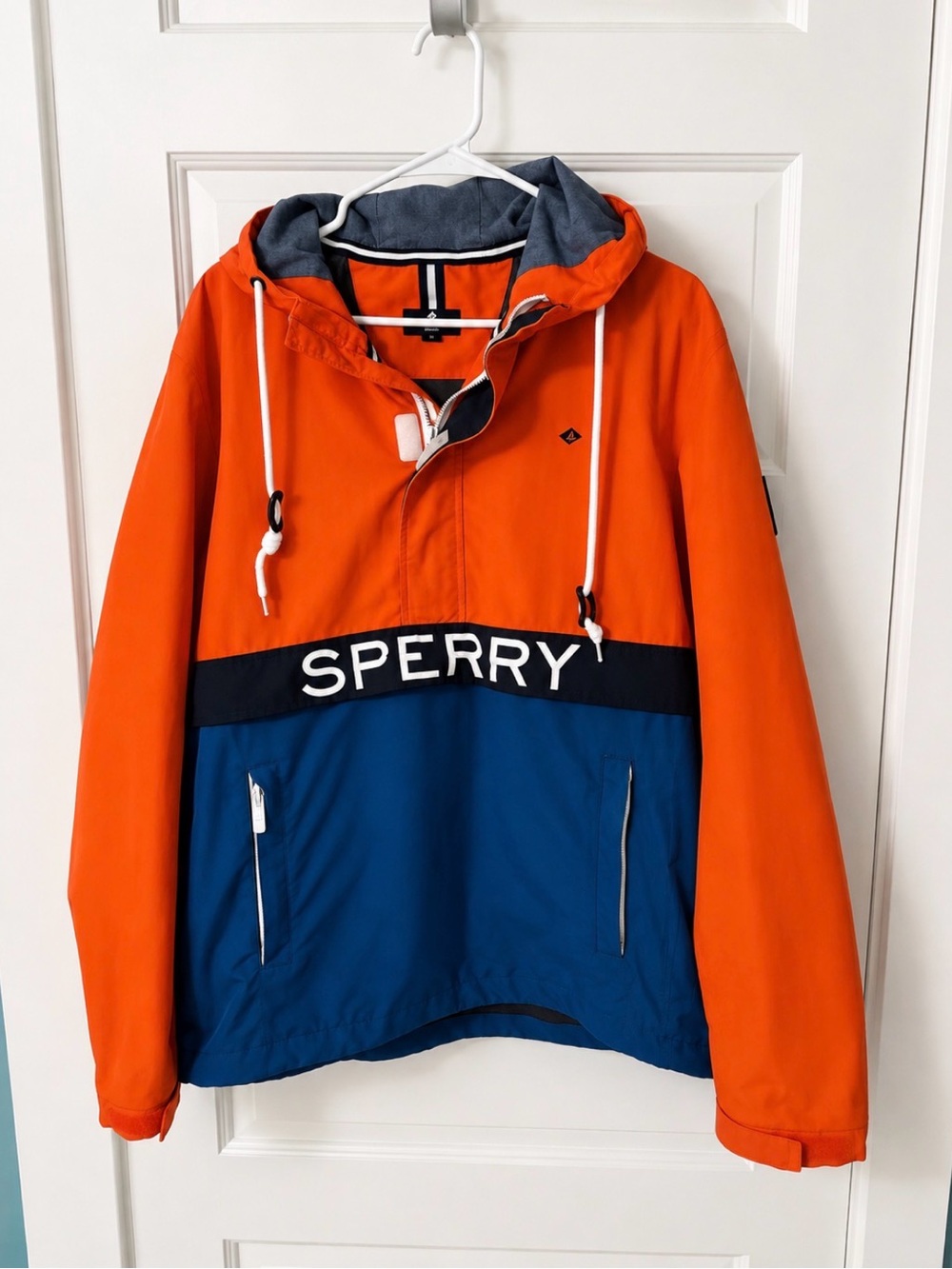 Men’s Sperry Orange & Teal Colorblock Hooded Pullover Size M
